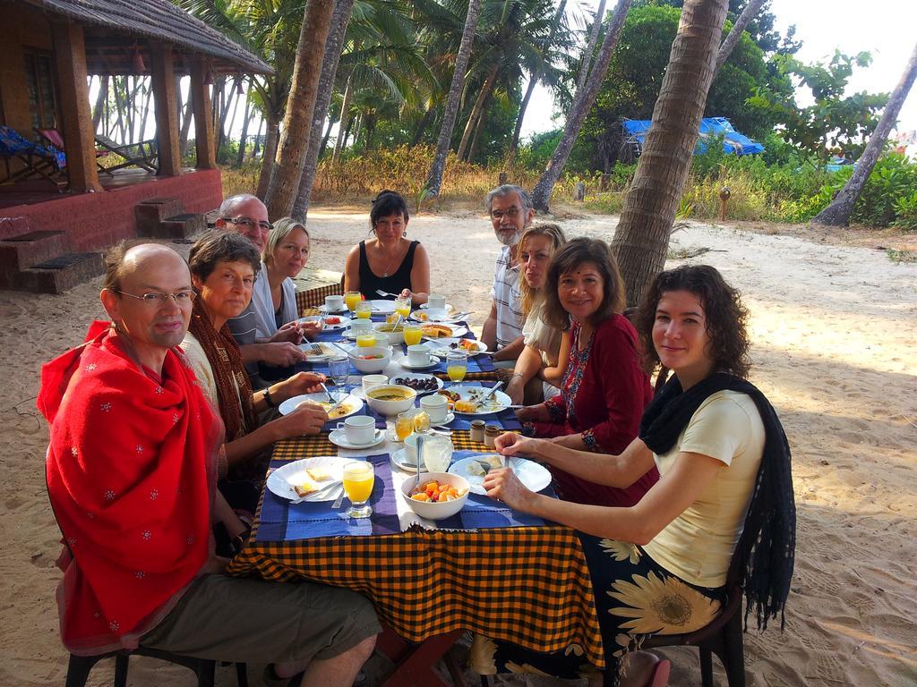 Chera Rocks Beach House Hotel Thottada Bilik gambar